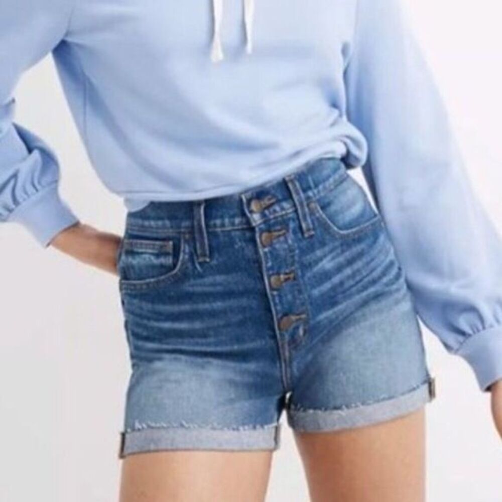 NWT‎ Madewell Denim Shorts in Burke Wash